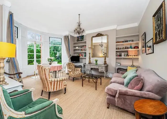 Pass The Keys Exquisite Flat - Ten Minutes To Central London